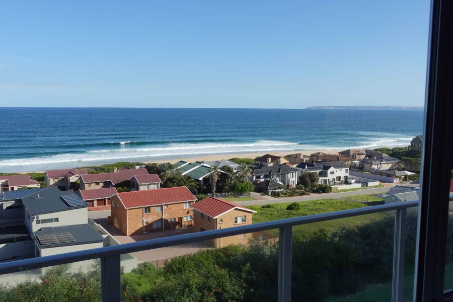 6 Bedroom Property for Sale in Outeniqua Strand Western Cape